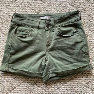 5/$15 SO Favorite Midi Low Rise Green Denim Shorts 5